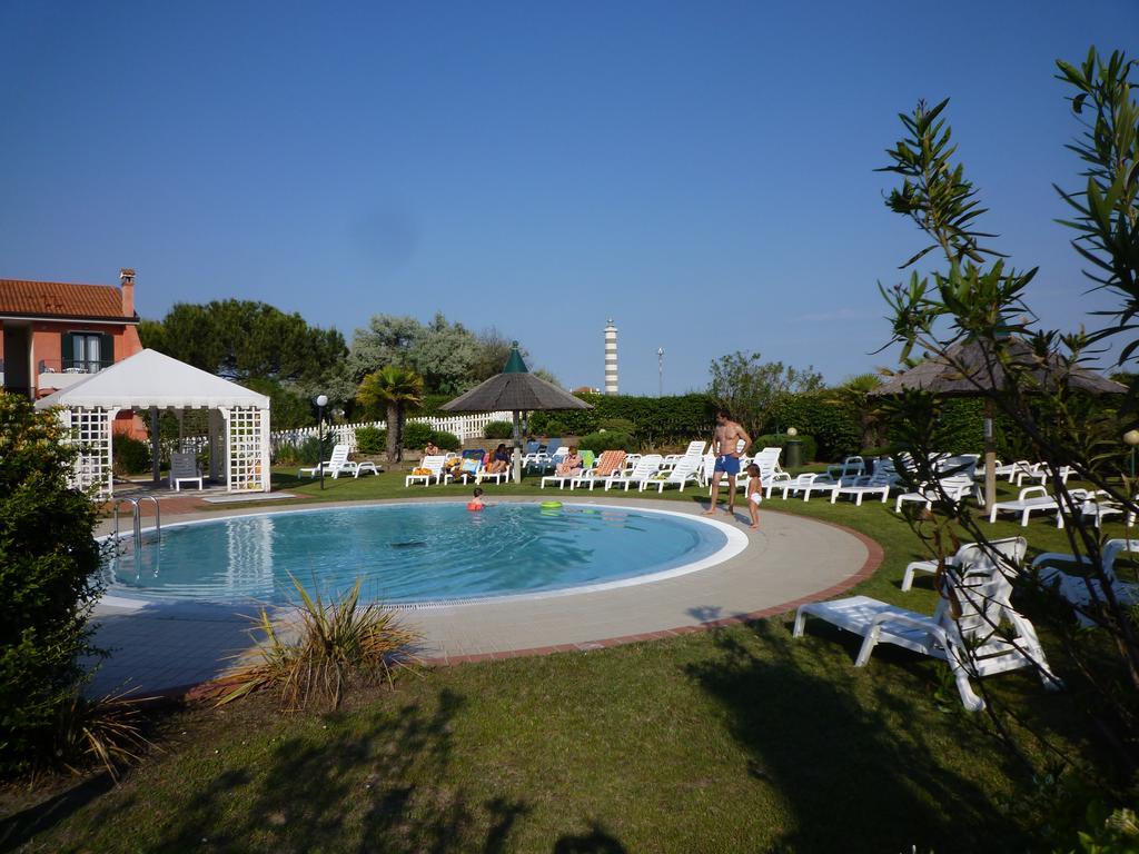 Residence Porto Sole カヴァッリーノ・トレポルティ エクステリア 写真